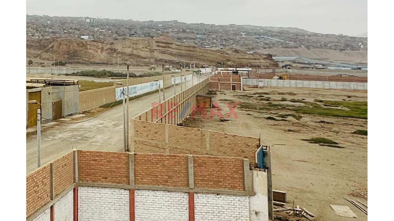 🏭 ¡Alquiler De Local Industrial En Ventanilla! 📍 - 12