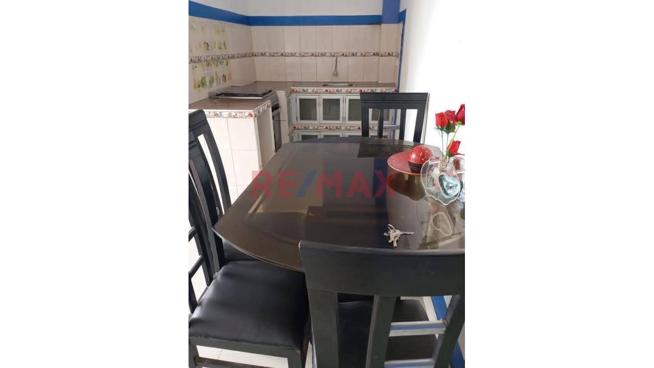 Venta De Casa De 3 Pisos En Venta En San Martin - 3