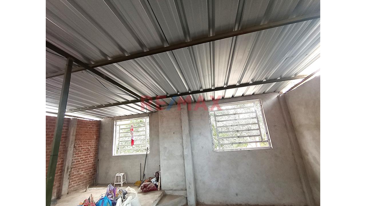 Invierte Donde La Ubicación Marca La Diferencia: Casa Frente A Parque En Cossío Del Pomar-Castilla-Piura — foto 8