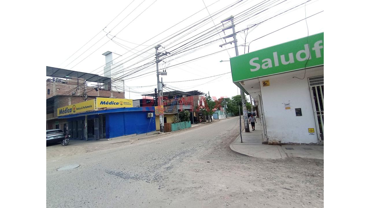Invierte Donde La Ubicación Marca La Diferencia: Casa Frente A Parque En Cossío Del Pomar-Castilla-Piura — foto 13
