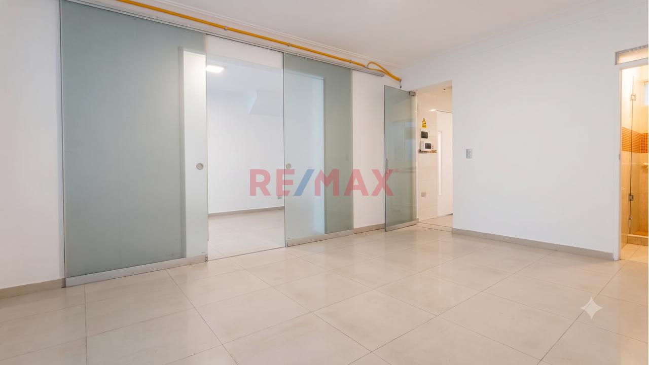 ¡Excelente Oportunidad! Venta De Local En El Corazón De Jesús María - 3