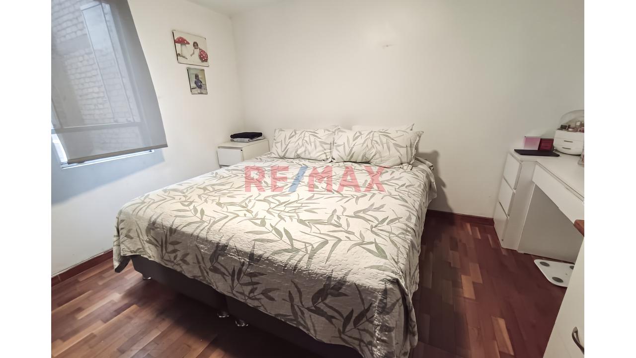 🚨Casa De 3 Pisos En Plena Av. Alcides Carrion A 01 Cdra De Mayolo En Smp🚨 — foto 10