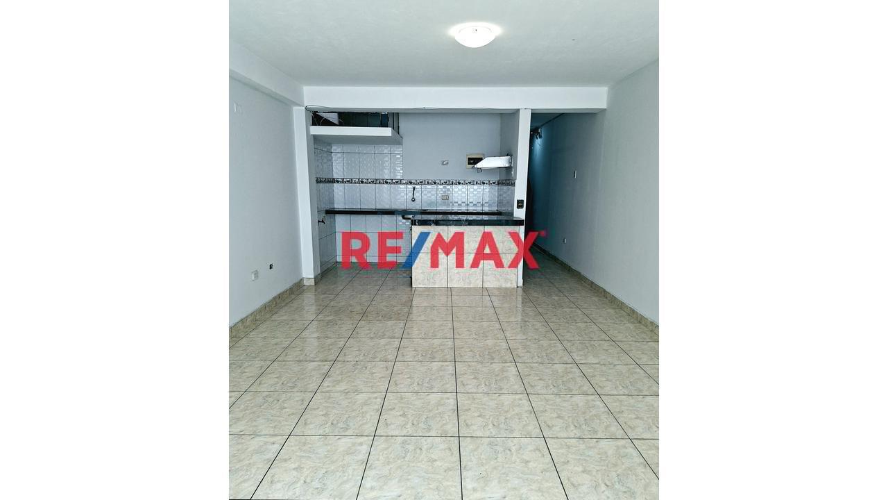 Venta De Departamento En San Martín De Porres, Urb. Coopip