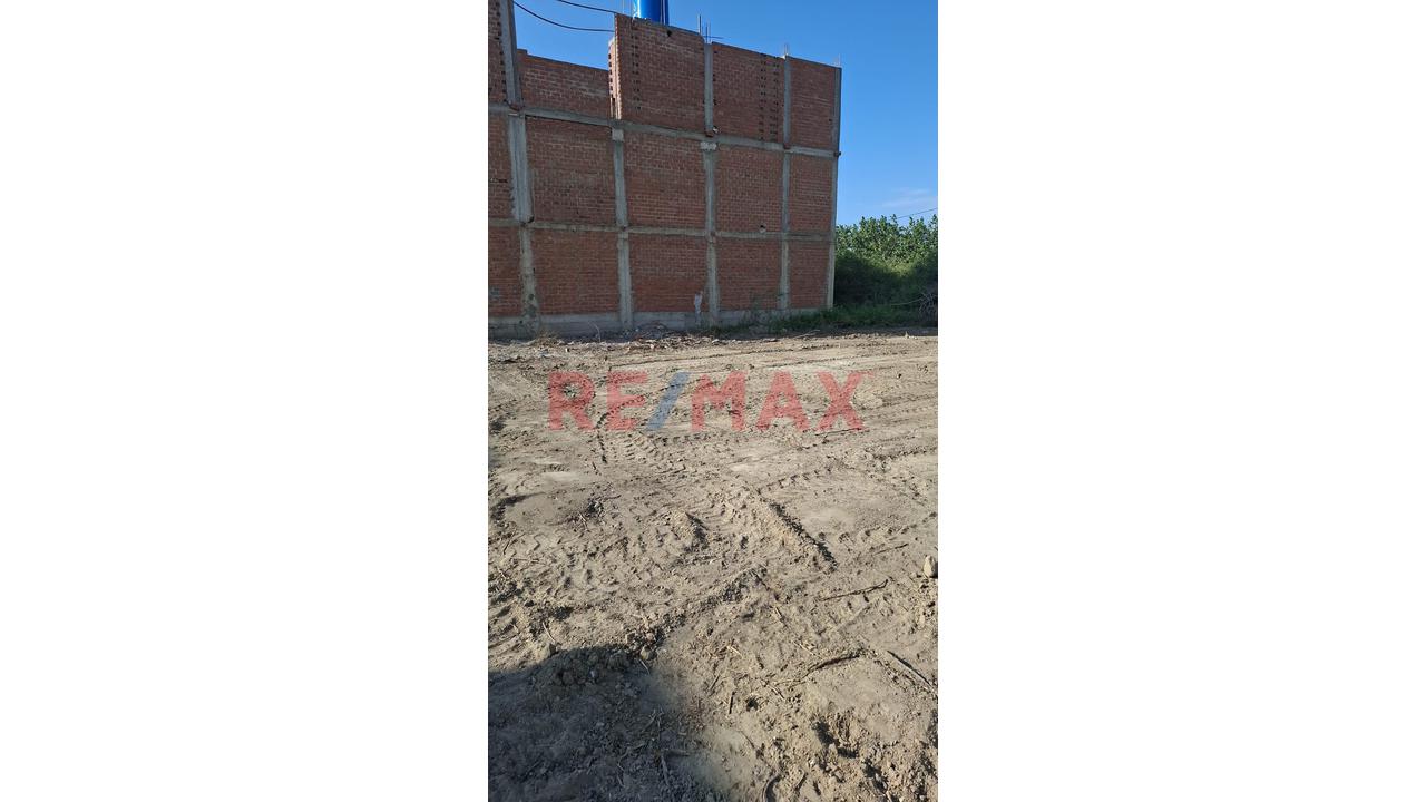 Terreno En Venta En Los Portales De Lambayeque - Alameda Real - 3