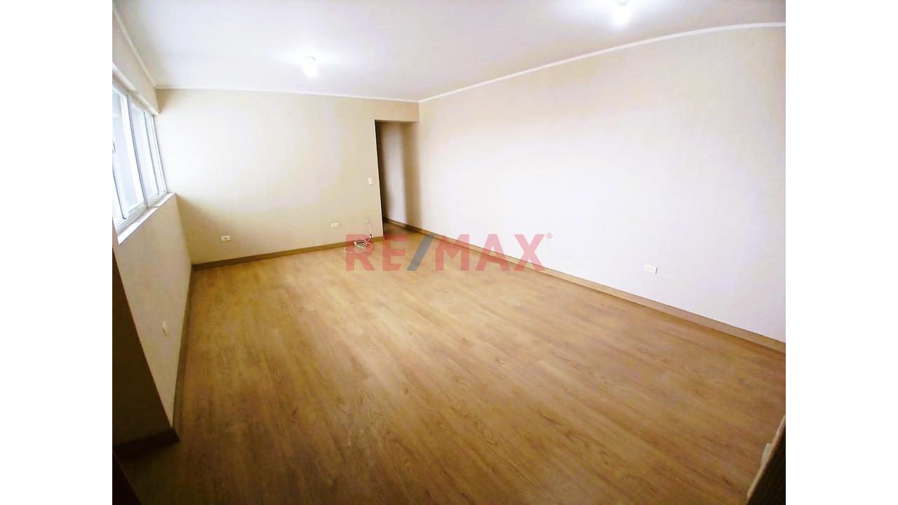 ¡Vive Con Espacio Y Confort ! Departamento 100 M2 - 3 Dorm + Servicio Y Estac. - Altos De Marsano - Surquillo — foto 6