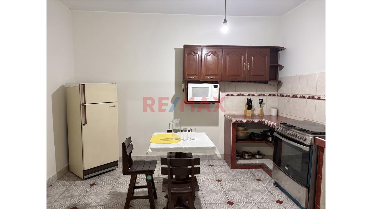 Se Vende Casa De 5 Pisos En Los Olivos . Cerca A Naranjal — foto 9