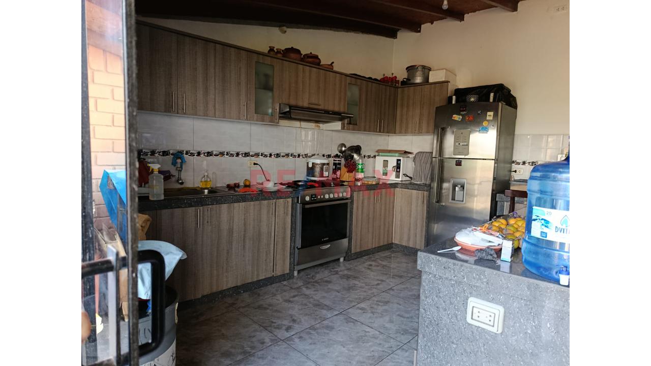 🏡🌿✨ ¡Atención Familias E Inversionistas! Descubre Esta Espectacular Casa De Campo Con Piscina, Amplias Áreas Verdes, Departamento Y Mini Departamento En Huachipa 🏊‍♀️🌳💫 — foto 11