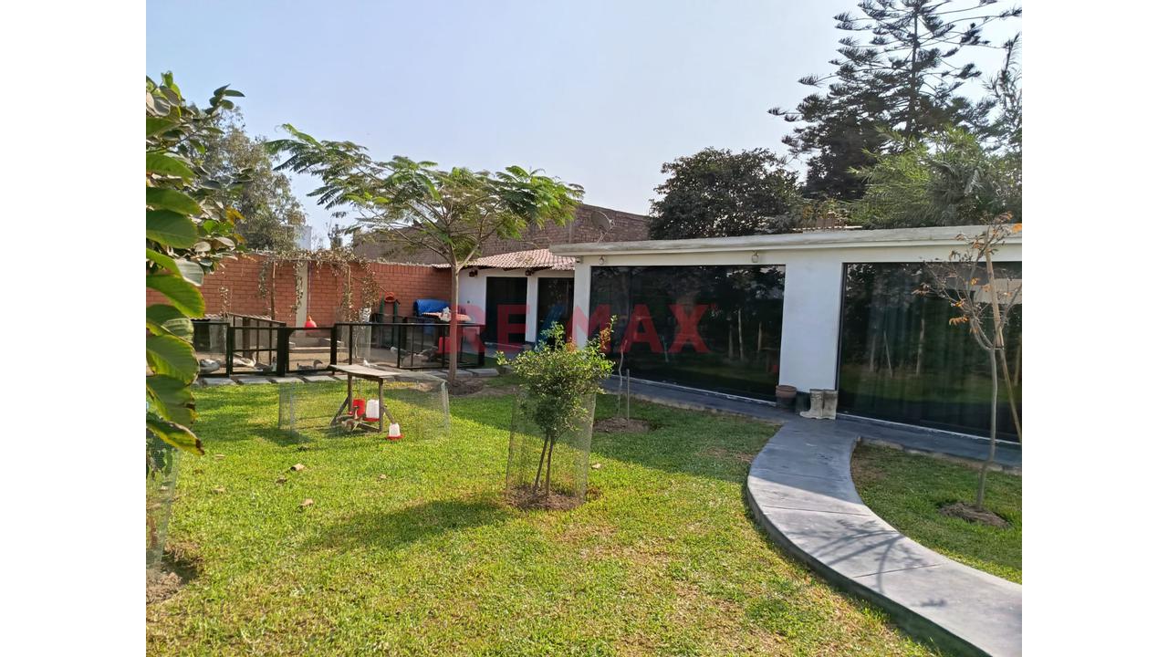 🏡🌿✨ ¡Atención Familias E Inversionistas! Descubre Esta Espectacular Casa De Campo Con Piscina, Amplias Áreas Verdes, Departamento Y Mini Departamento En Huachipa 🏊‍♀️🌳💫 — foto 8