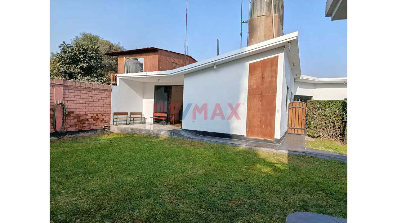 🏡🌿✨ ¡Atención Familias E Inversionistas! Descubre Esta Espectacular Casa De Campo Con Piscina, Amplias Áreas Verdes, Departamento Y Mini Departamento En Huachipa 🏊‍♀️🌳💫 — foto 12