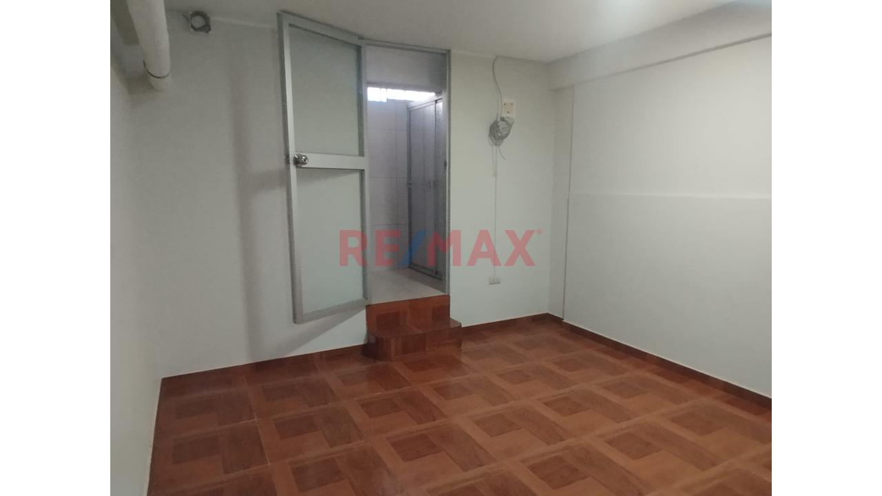 Se Alquila Local Comercial  En San Roque Surco - 6