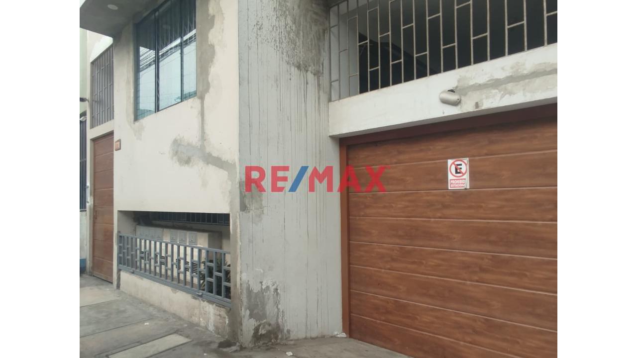 Se Alquila Local Comercial En San Roque Surco - 1