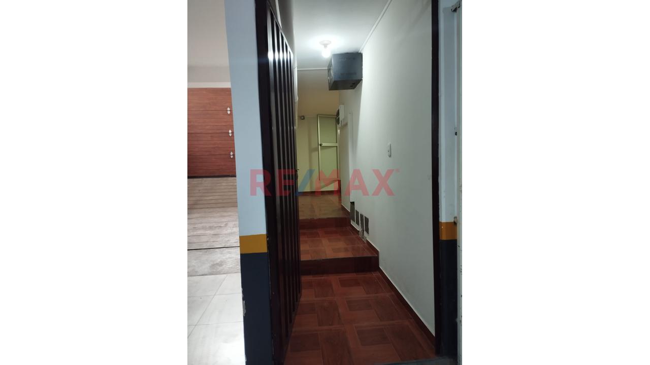 Se Alquila Local Comercial  En San Roque Surco - 5
