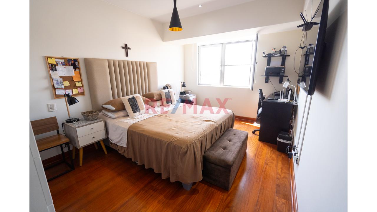 Venta De Departamento En San Isidro Con Vista A Javier Prado — foto 5
