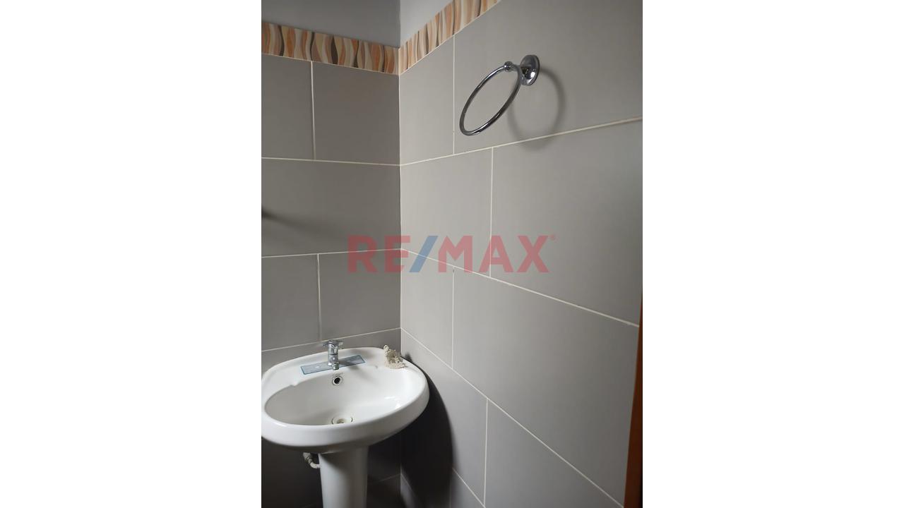 Alquiler De Local De 50 Mt2 En Urb Bancaria Ii Etapa - Piura - 11