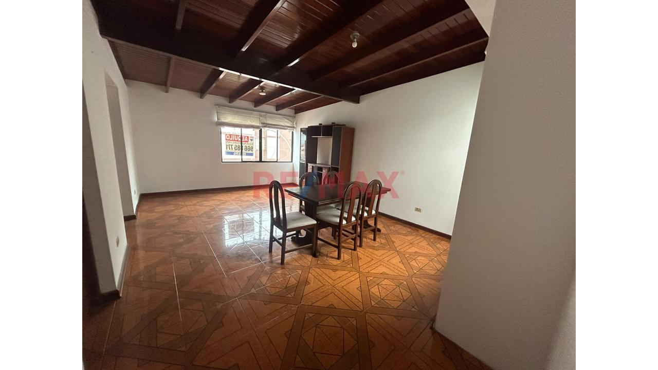 Alquiler Departamento 2Da Etapa De Mayorazgo
