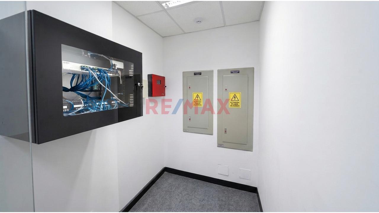 Oficina Amoblada En Jesus Maria De 113 M² Con 2 Baños Y 2 Cocheras - 13