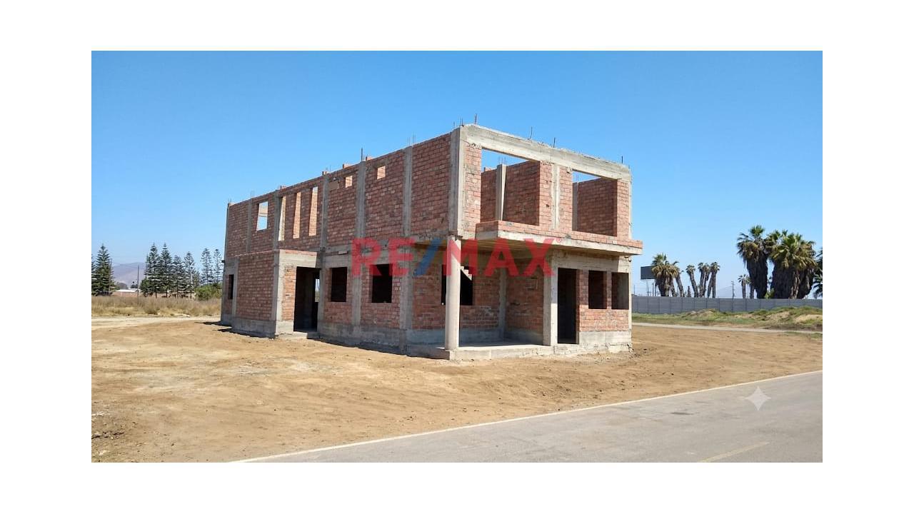 Venta De Casa Con Terreno De 235 Metros En Condominio Seguro Cerca De Lima - 1