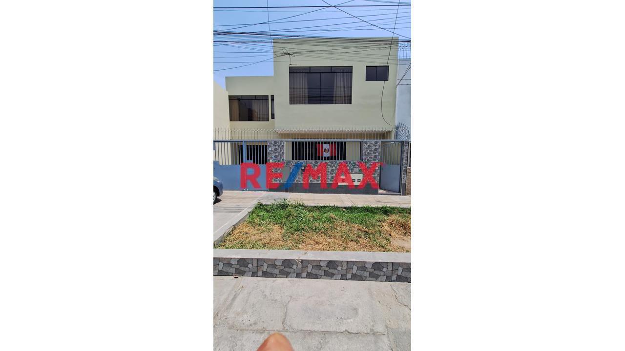 Venta De Departamento De Estreno De 3 Dormitorios En Ate Cerca A Centros Comerciales Colegios Y Bancos