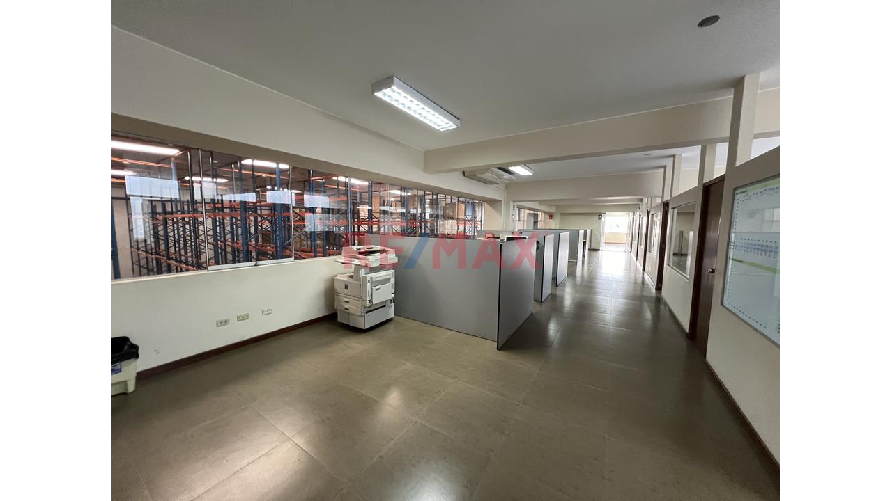 Alquiler Local Industrial I2 - Villa El Salvador – A Metros De Av. El Sol - 19