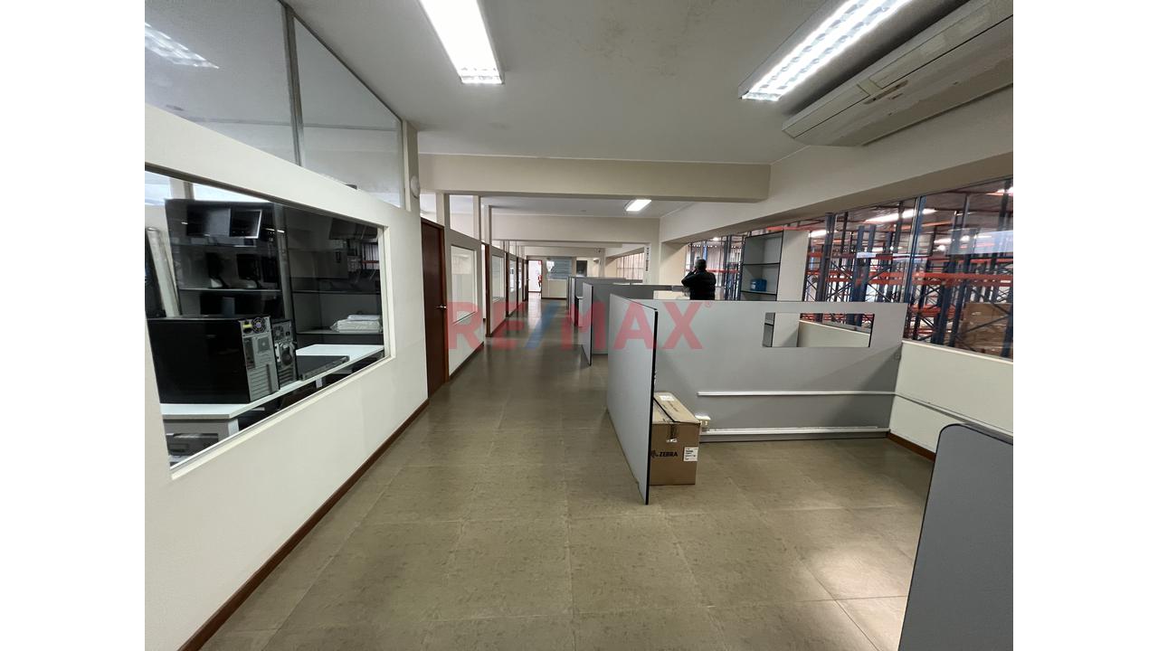 Alquiler Local Industrial I2 - Villa El Salvador – A Metros De Av. El Sol - 14