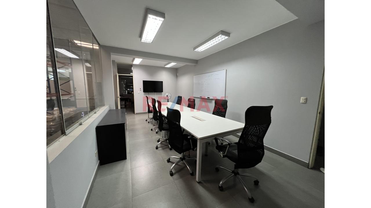 Alquiler Local Industrial I2 - Villa El Salvador – A Metros De Av. El Sol - 11