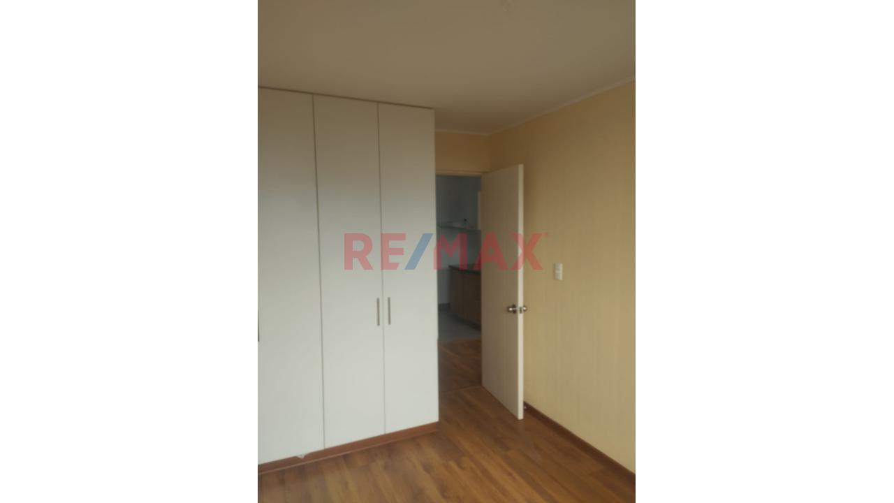 🏡✨ Venta De Moderno Departamento En Santa Catalina, La Victoria — foto 3