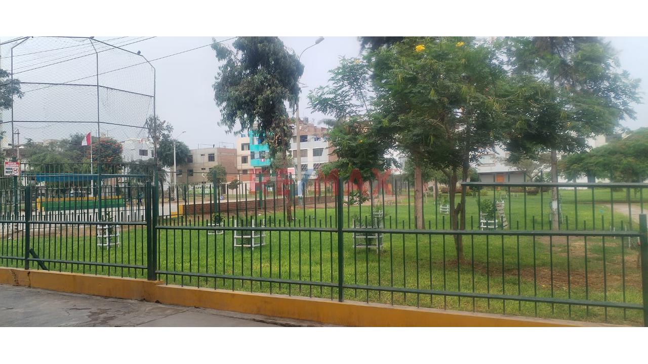 Venta De Amplio Departamento En Los Olivos — foto 9