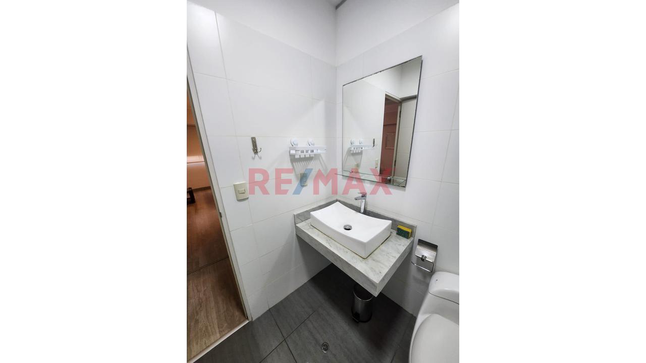 Departamento Amoeblado De 1 Dormitorio Con Vistas A Javier Prado — foto 6