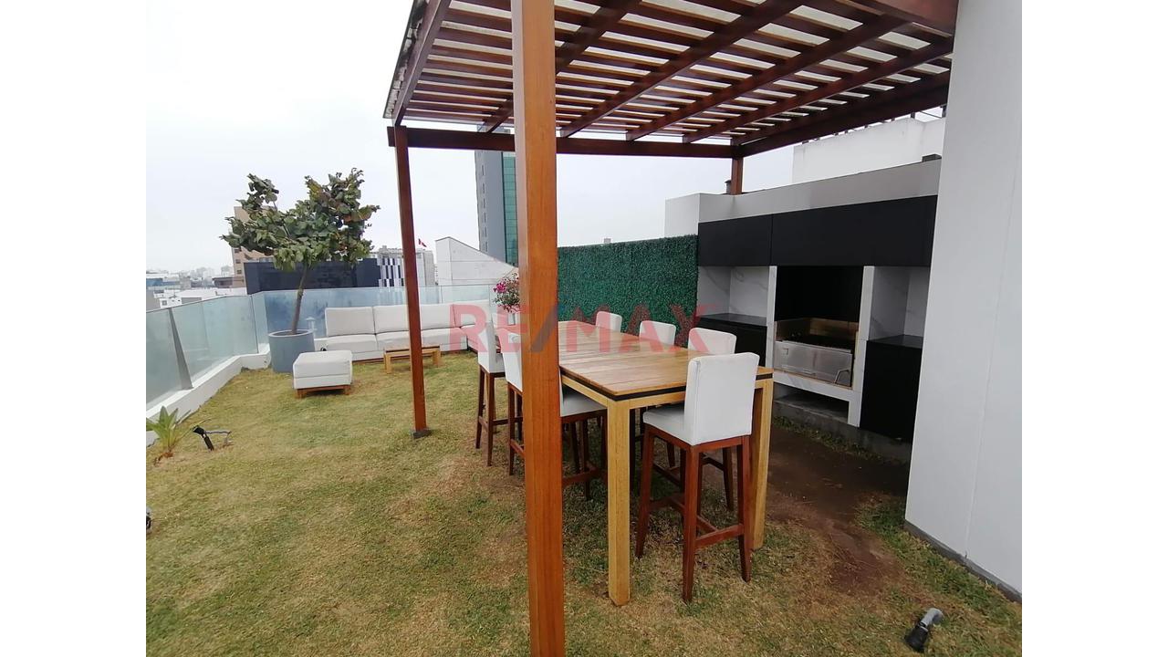 Departamento Amoeblado De 1 Dormitorio Con Vistas A Javier Prado — foto 12