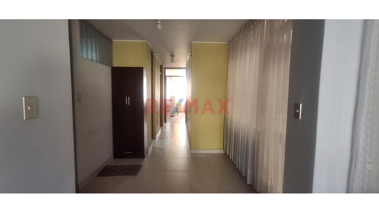 Venta De Departamento En Urb. Magisterial Umacollo - 13