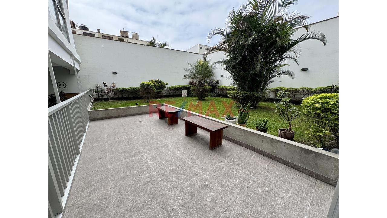 Exclusivo Departamento De 127 M² En Miraflores! Cochera, Depósito Y Ubicación Privilegiada — foto 2