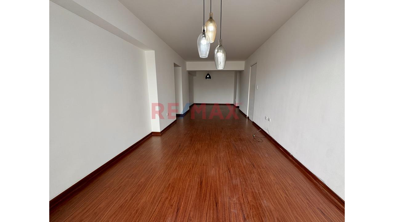 Exclusivo Departamento De 127 M² En Miraflores! Cochera, Depósito Y Ubicación Privilegiada — foto 11