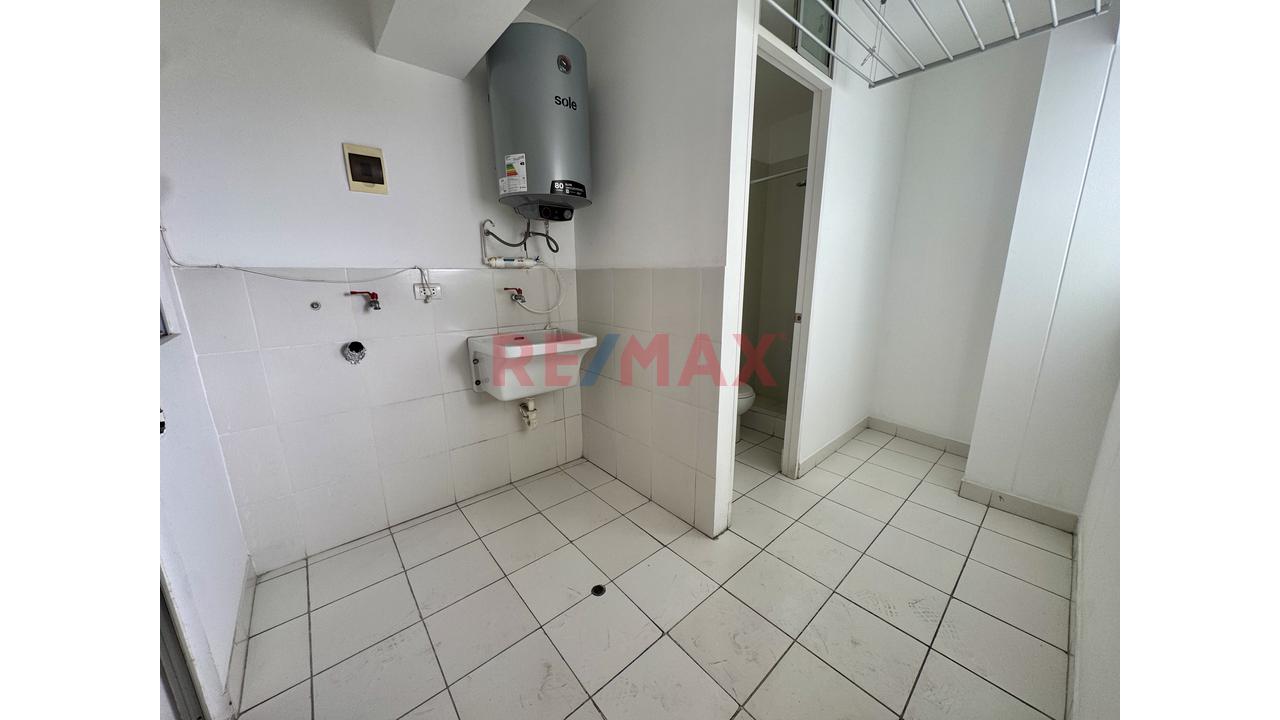 Exclusivo Departamento De 127 M² En Miraflores! Cochera, Depósito Y Ubicación Privilegiada — foto 13