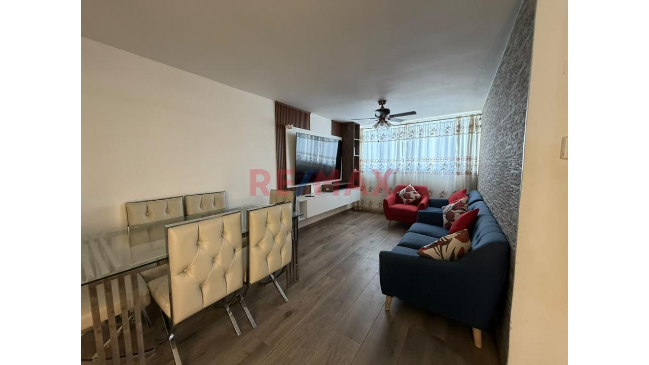 Venta De Departamento Moderno Con Ascensor En Cond. Oasis De Piura - 3