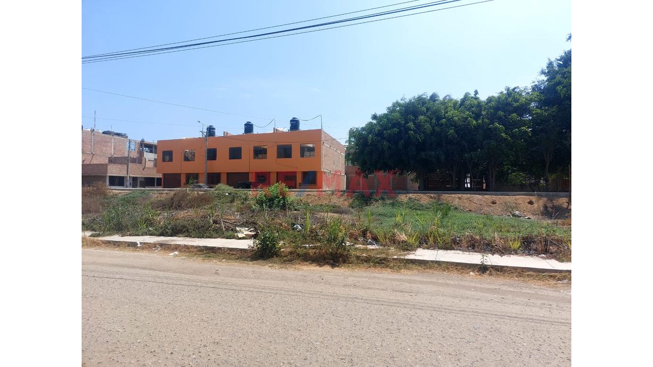 🌟 Terreno En Venta En Esquina – Urb. La Purísima - 3