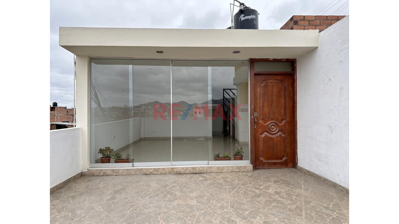 Se Vende Departamento 6To Piso - Los Olivos - 3