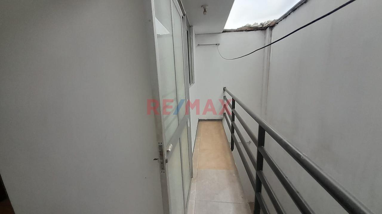 Venta De Casa Moderna Y Comercial En Cooperativa Las Vertientes Ves - 15