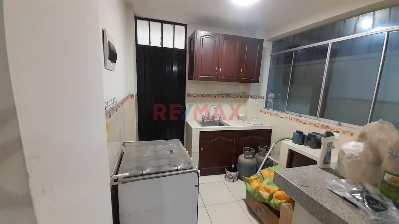 Venta De Casa Moderna Y Comercial En Cooperativa Las Vertientes Ves - 20