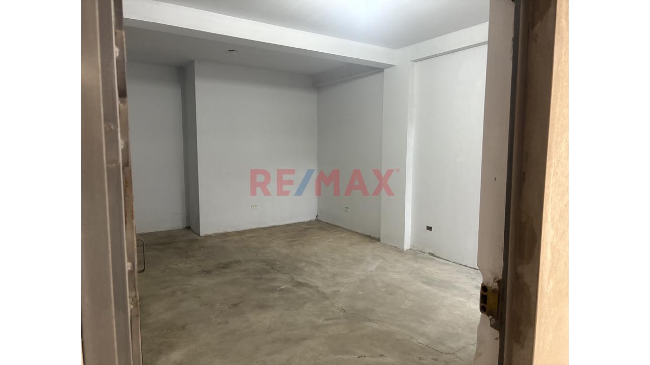 🏡 **¡Venta De Casa De 2 Pisos Semi Construida, Gran Oportunidad De Inversión En San Martín De Porres!** ✨ — foto 2