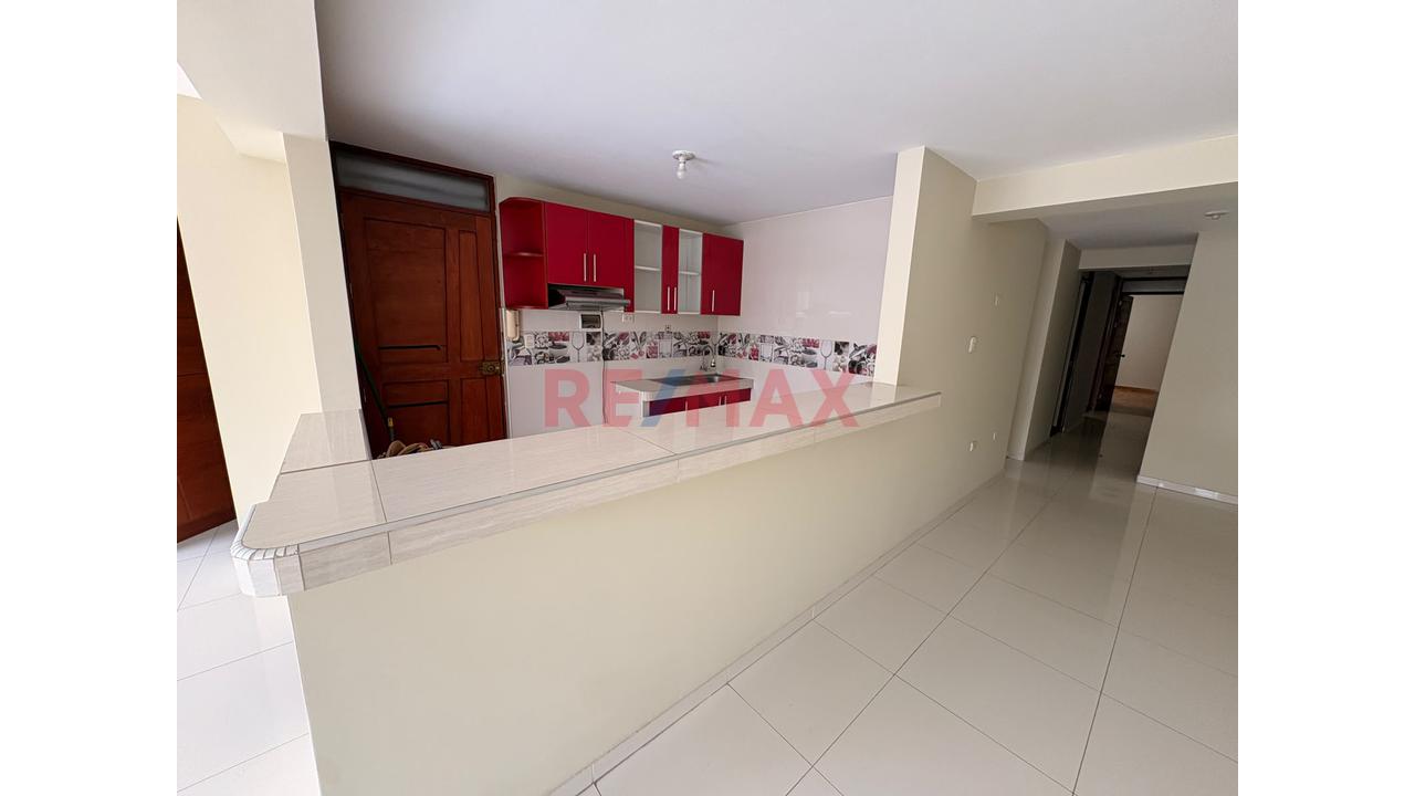 Acogedor Y Funcional Departamento De 103.6 M², Ubicado En Urb. San Isidro - 2