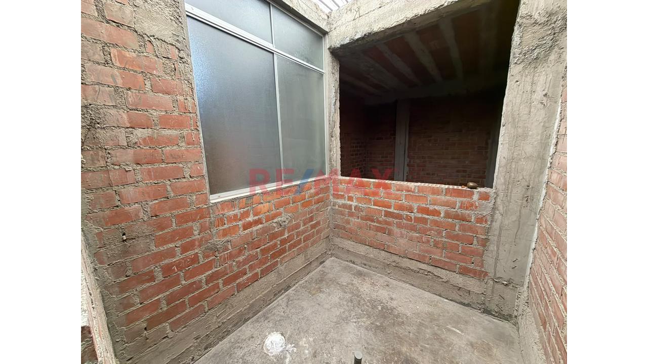 Casa En Venta Gran Oportunidad De Inversión En Carapongo – 200 M² De Terreno Con 180 M² Construido - 12
