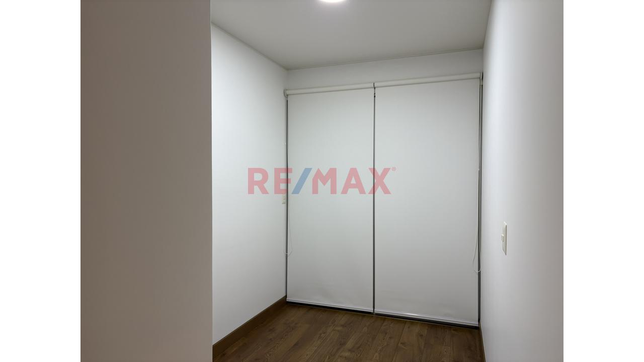 Alquiler De Departamento En Lince Limite Con San Isidro — foto 11