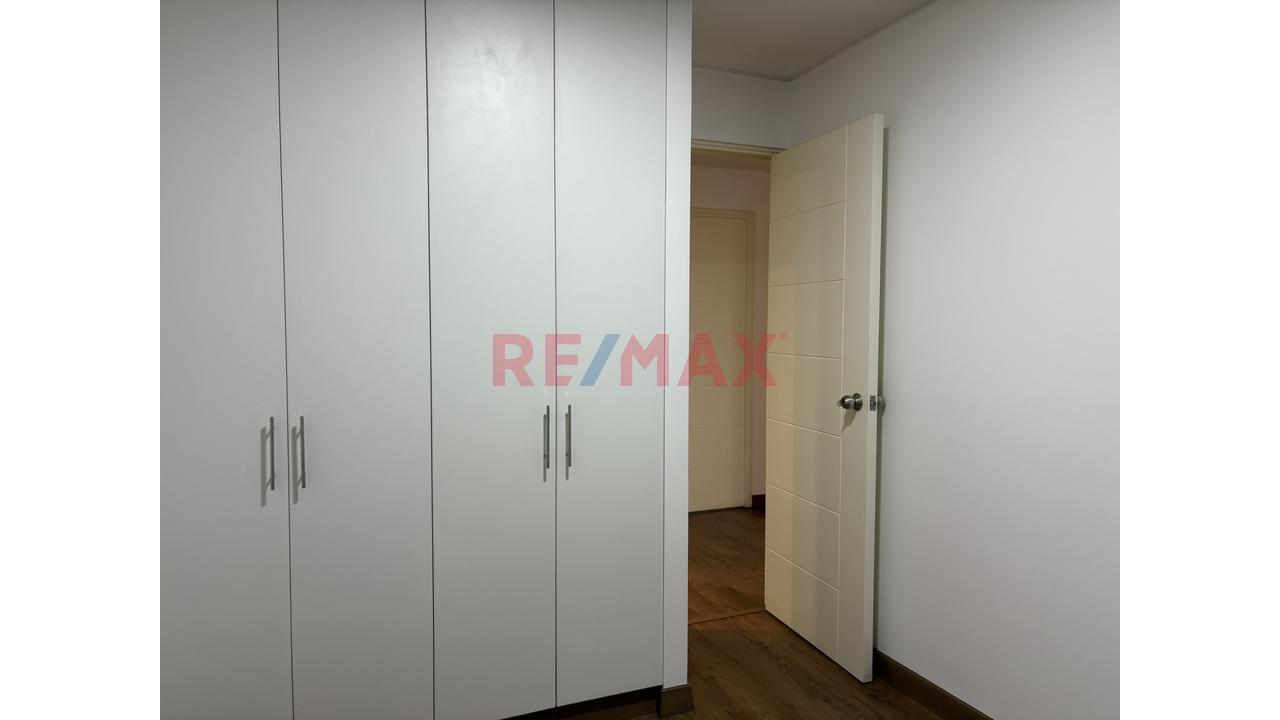 Alquiler De Departamento En Lince Limite Con San Isidro — foto 10