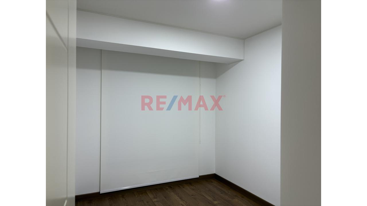Alquiler De Departamento En Lince Limite Con San Isidro — foto 8