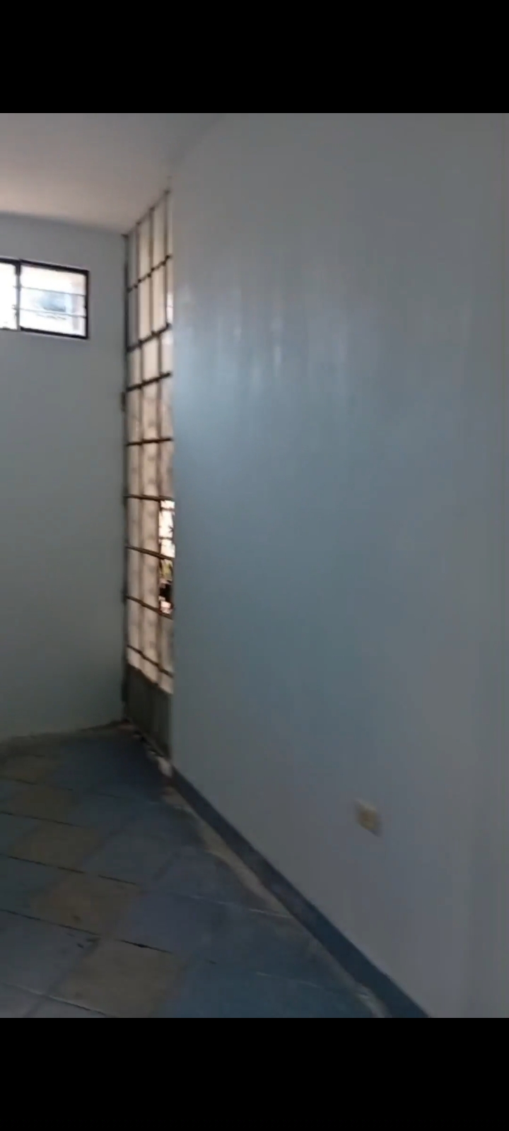 Se Alquila Local Comercial En Paita Alta En Urb Isabel Barreto 2 Etapa Pasaje 12 Cerca A Av. 28 De Julio Con Trafico Fluido Cerca Parque Santa Isabel Costa De 2 Pisos Independientes Con  Entradas Inde - 5