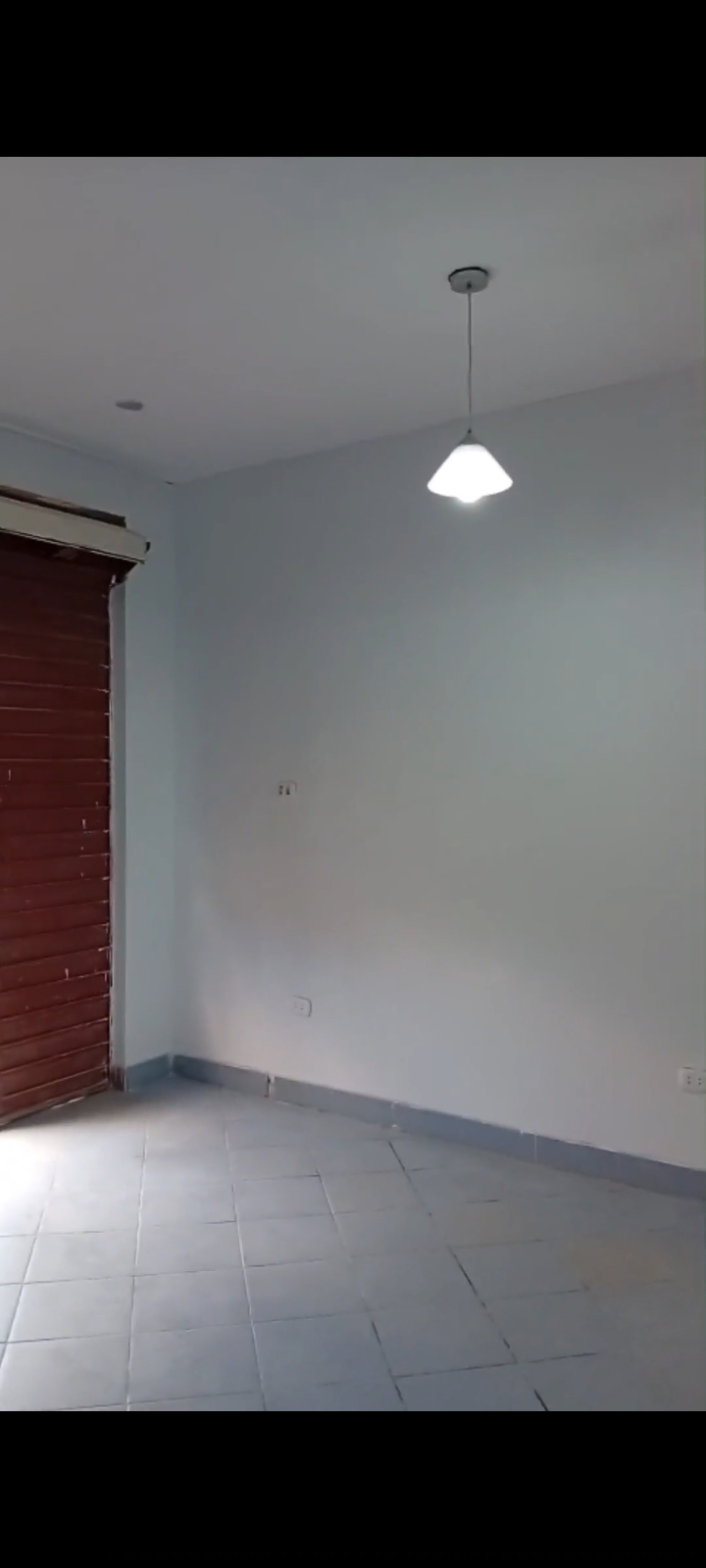 Se Alquila Local Comercial En Paita Alta En Urb Isabel Barreto 2 Etapa Pasaje 12 Cerca A Av. 28 De Julio Con Trafico Fluido Cerca Parque Santa Isabel Costa De 2 Pisos Independientes Con  Entradas Inde - 3
