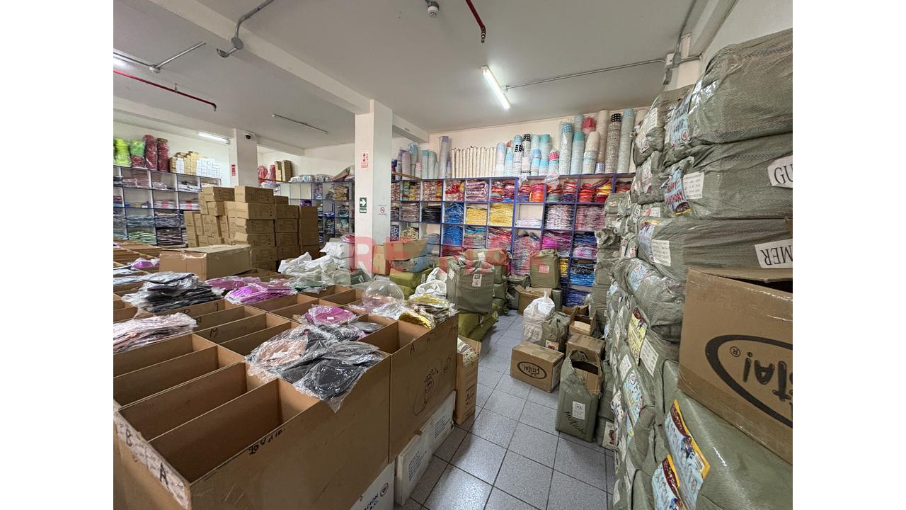 Venta De Local Comercial De 2 Pisos + Azotea | 633 M² | Esquina En Paruro Cdra 9– Cercado De Lima — foto 8