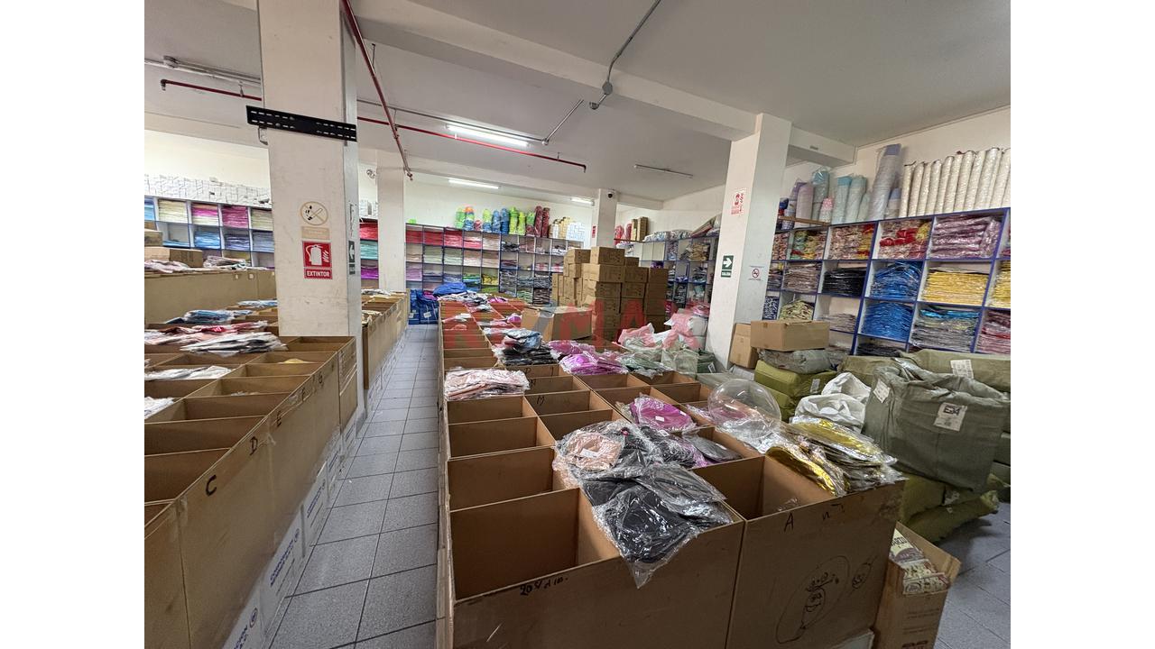 Venta De Local Comercial De 2 Pisos + Azotea | 633 M² | Esquina En Paruro Cdra 9– Cercado De Lima — foto 10