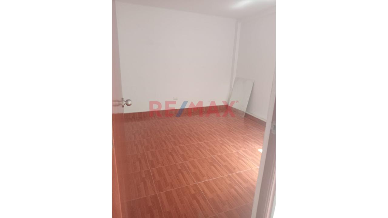 🏡 Casa En Alquiler – Praderas De Lima Norte, Santa Rosa - 5