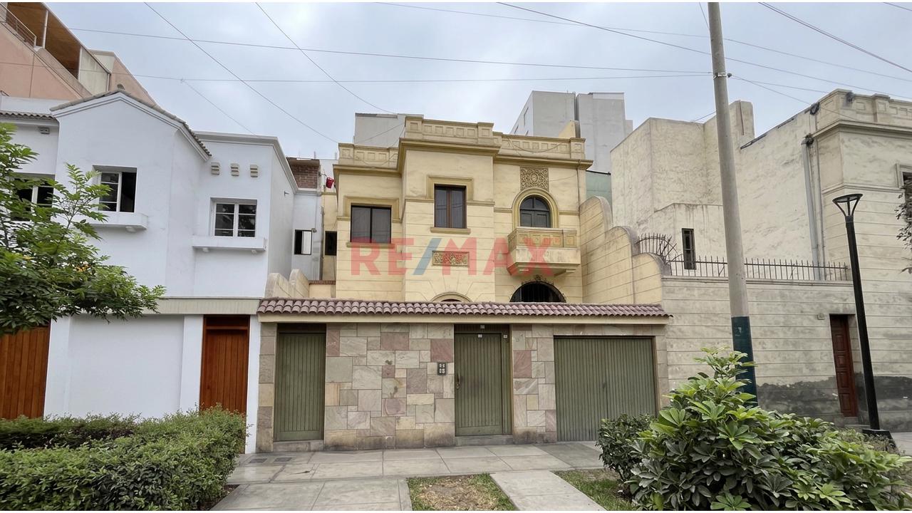 Casa En Venta En Jesús María | 172.25 M², 4 Dormitorios Y Jardines - 18